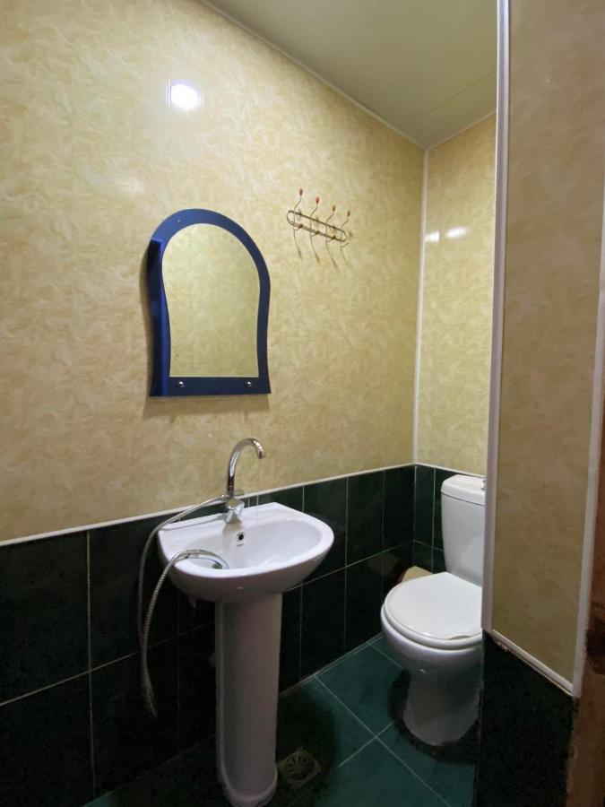 Inga Inga Hotel Кобулети Екстериор снимка