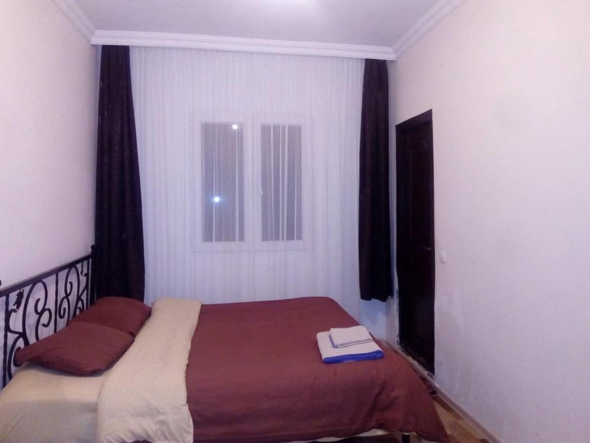 Inga Inga Hotel Кобулети Екстериор снимка